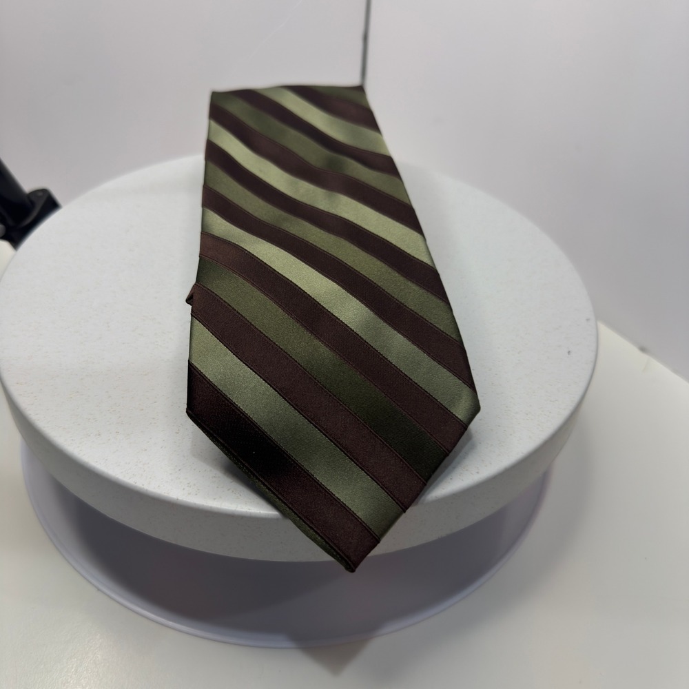 City‎ of London Men's Brown Green Striped Necktie Classic Satin Finish
